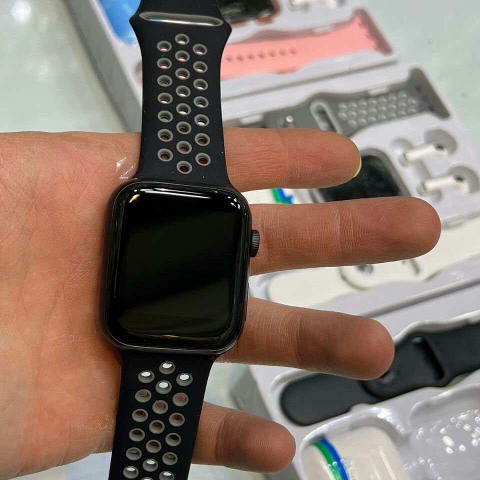 ایر پاد و ساعت هوشمند سری 8