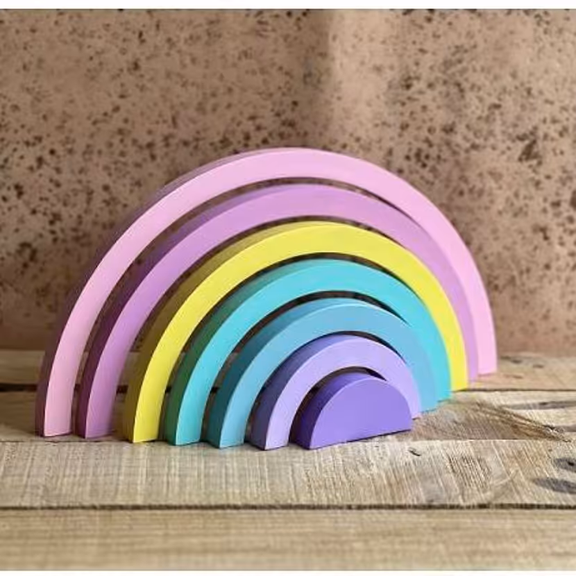  رنگین کمان چوبی