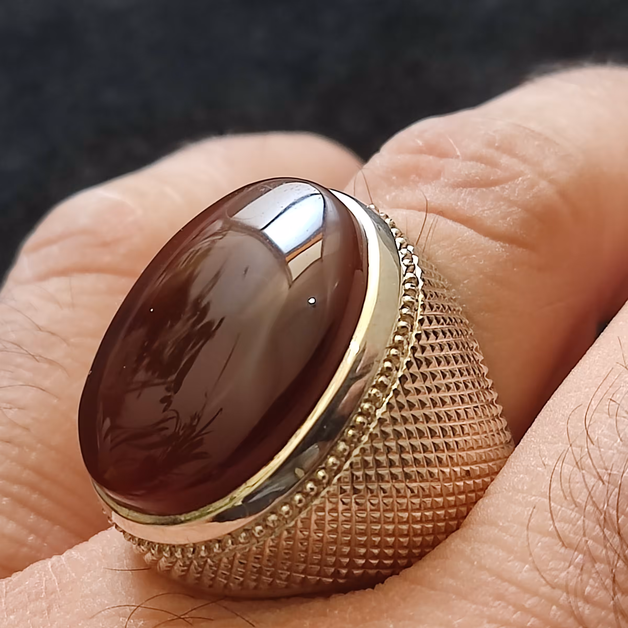 عقیق سرخ سرررخ کبدی یمنی رکاب دستساز حصیری