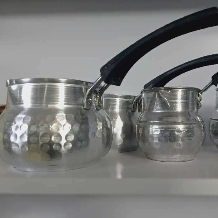 قهوه جوش روی ( شیر گرم کن) کیفیت عالی وزن سبک و مناسب برای دم کردن قهوه و گرم کردن شیر