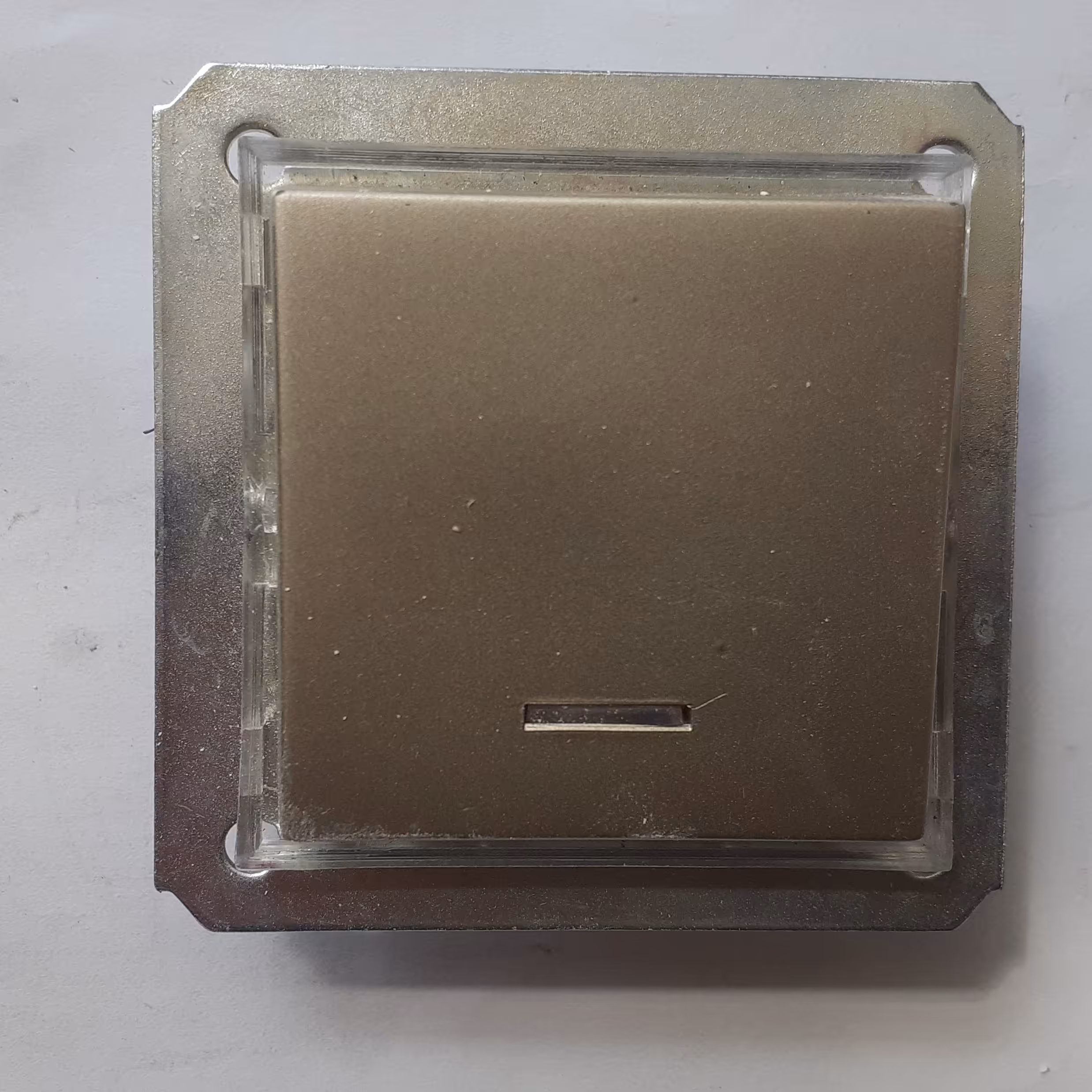 کلید تک پل توکار جھان  ارسال پس کرایہ 