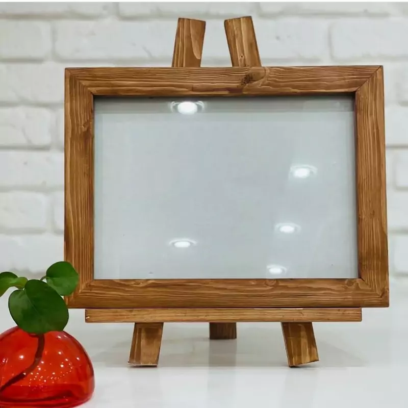 استند قاب عکس پایه دار رو میزی چوب روس رنگ قهوه ای