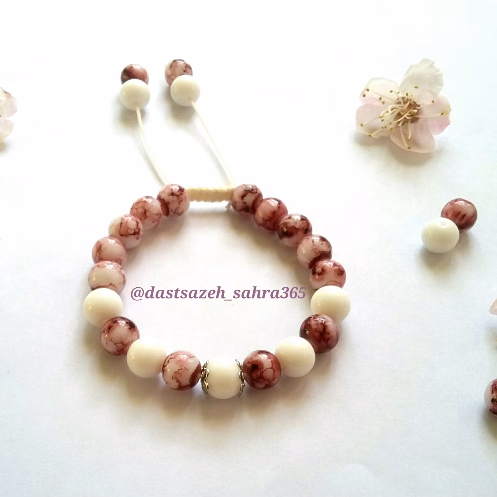 دستبند سنگی (شکوفه صورتی)