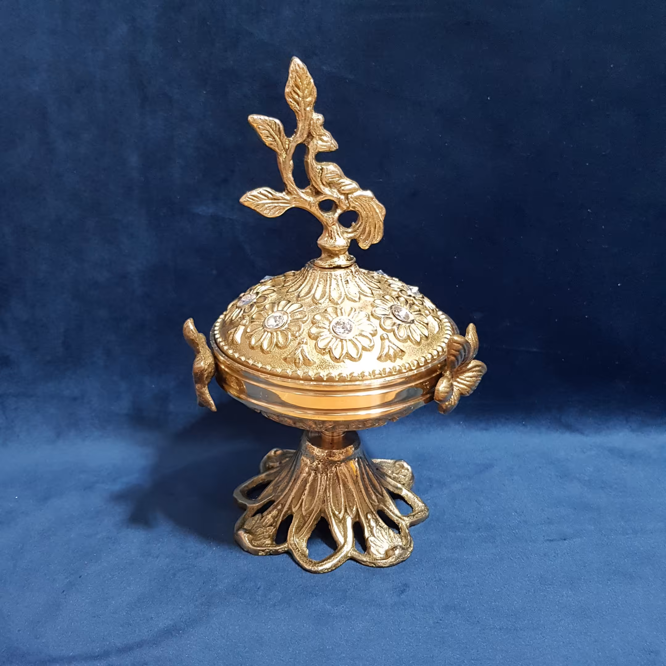 شکلات خوری برنز کدC