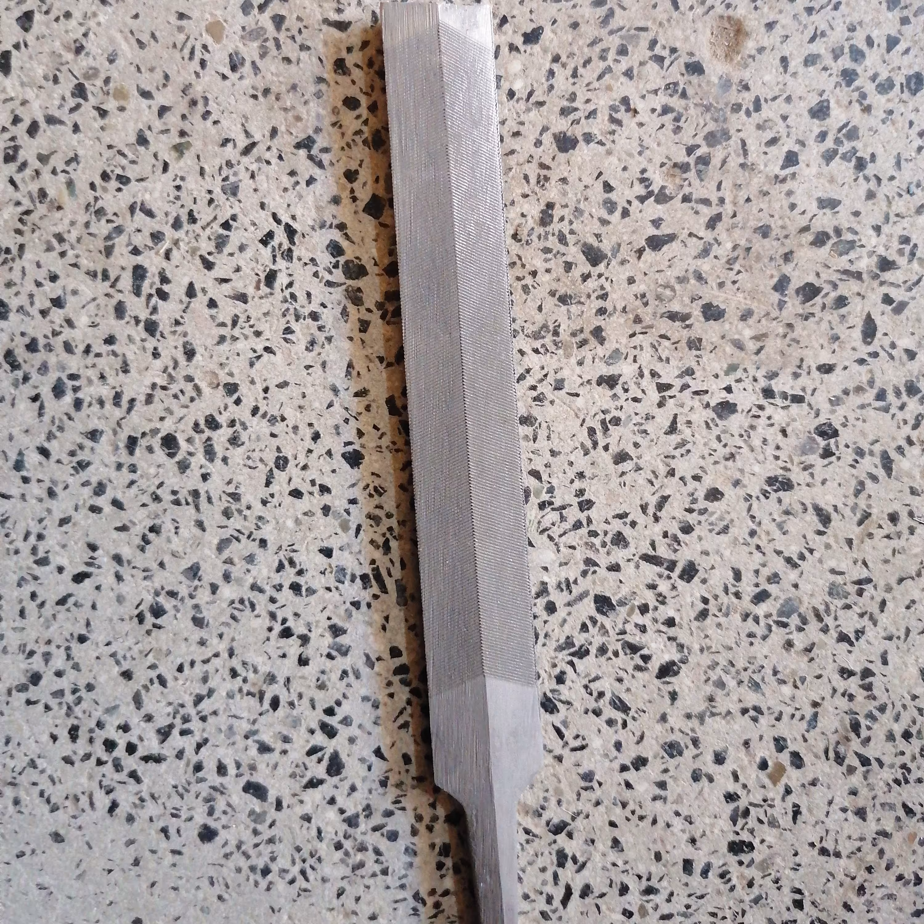 سوهان چاقو و اره