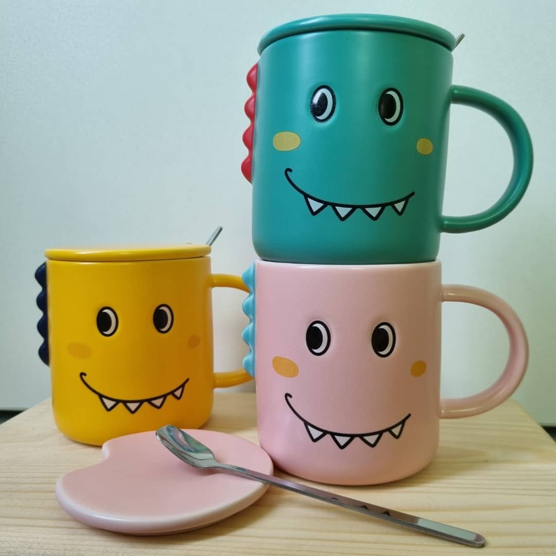 ماگ طرح دایناسور خندان درب و قاشق دار