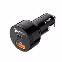 شارژر فندکی آکی مدل CC-Y1