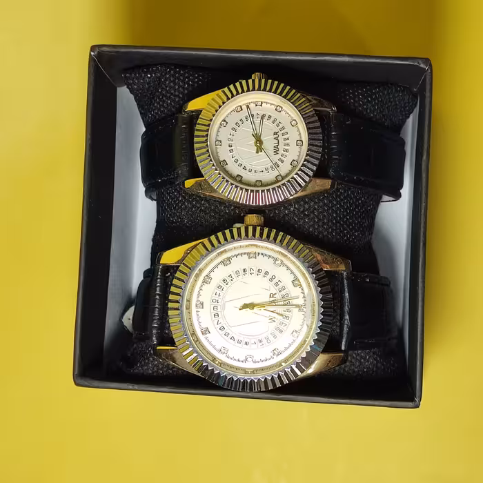 ساعت ست والار عقربه ای دسته چرم حاشیه چین دار کیفیت بالا