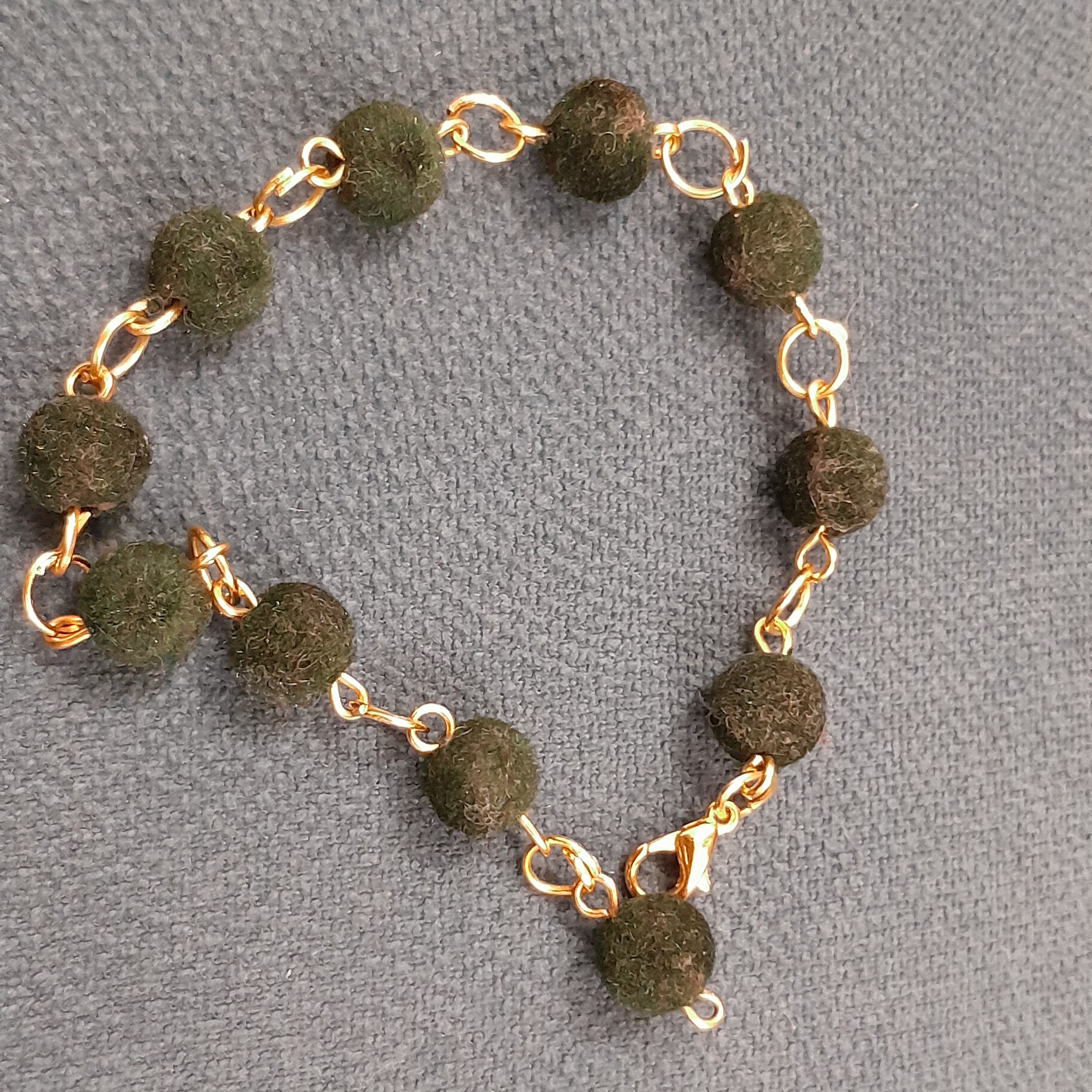 دستبند نیلوفری