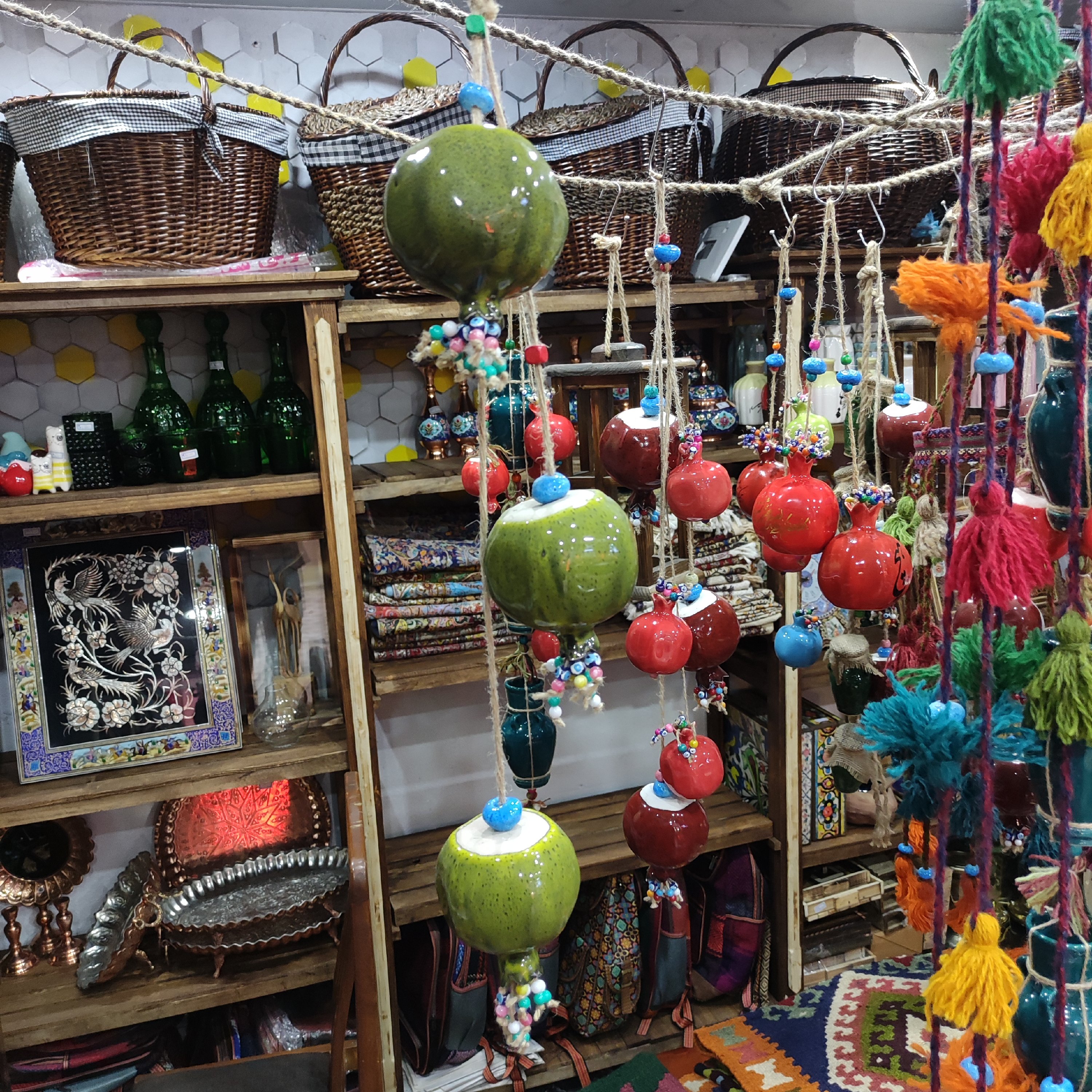 آویز  سرامیکی انار  سه عددی(سایرز بزرگ)