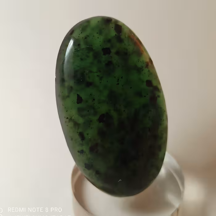 سنگ یشم کد 45 یشم طبیعی سنگ متولدین فروردین اردیبهشت خرداد تیر مرداد و مهر ماه 