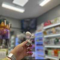 اسپری هایلایتر پمپی برند ایمان اف نوبل ضد اب شاینر  هایلایتر پودری شیمر بدن