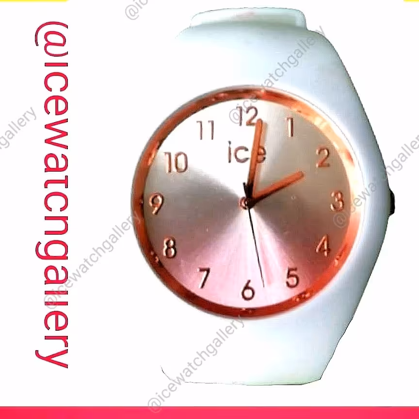ساعت آیس سفید
