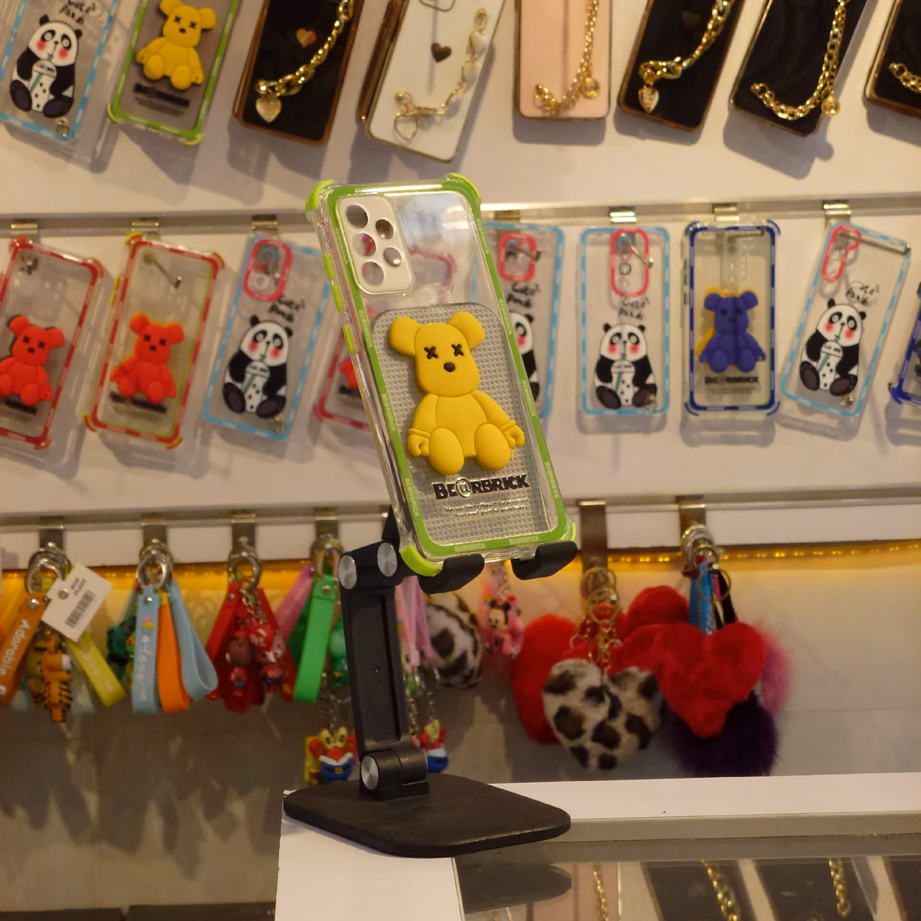 قاب عروسکی مناسب a72 کد 04