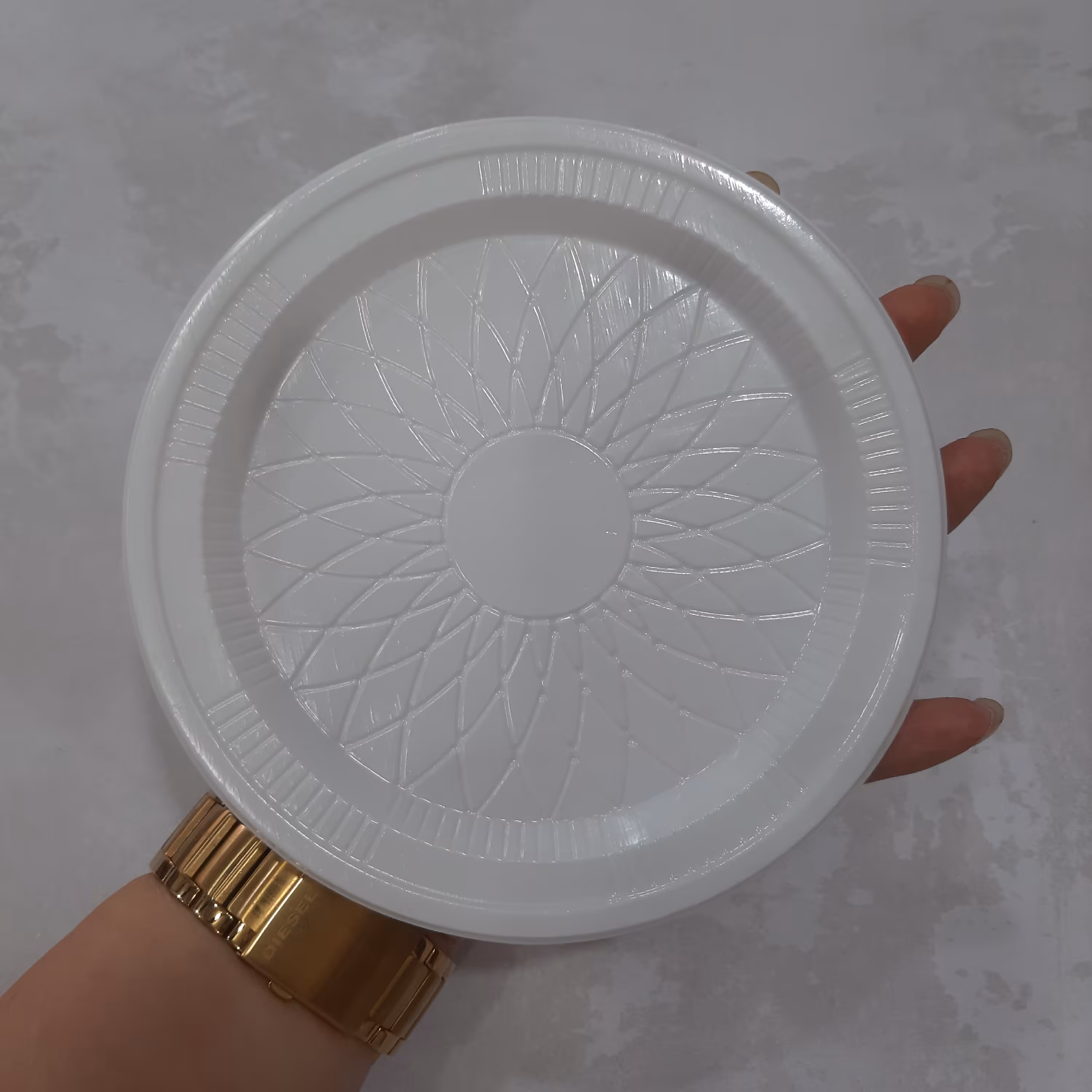 پیش دستی سفید ساده یکبار مصرف(تولدی)