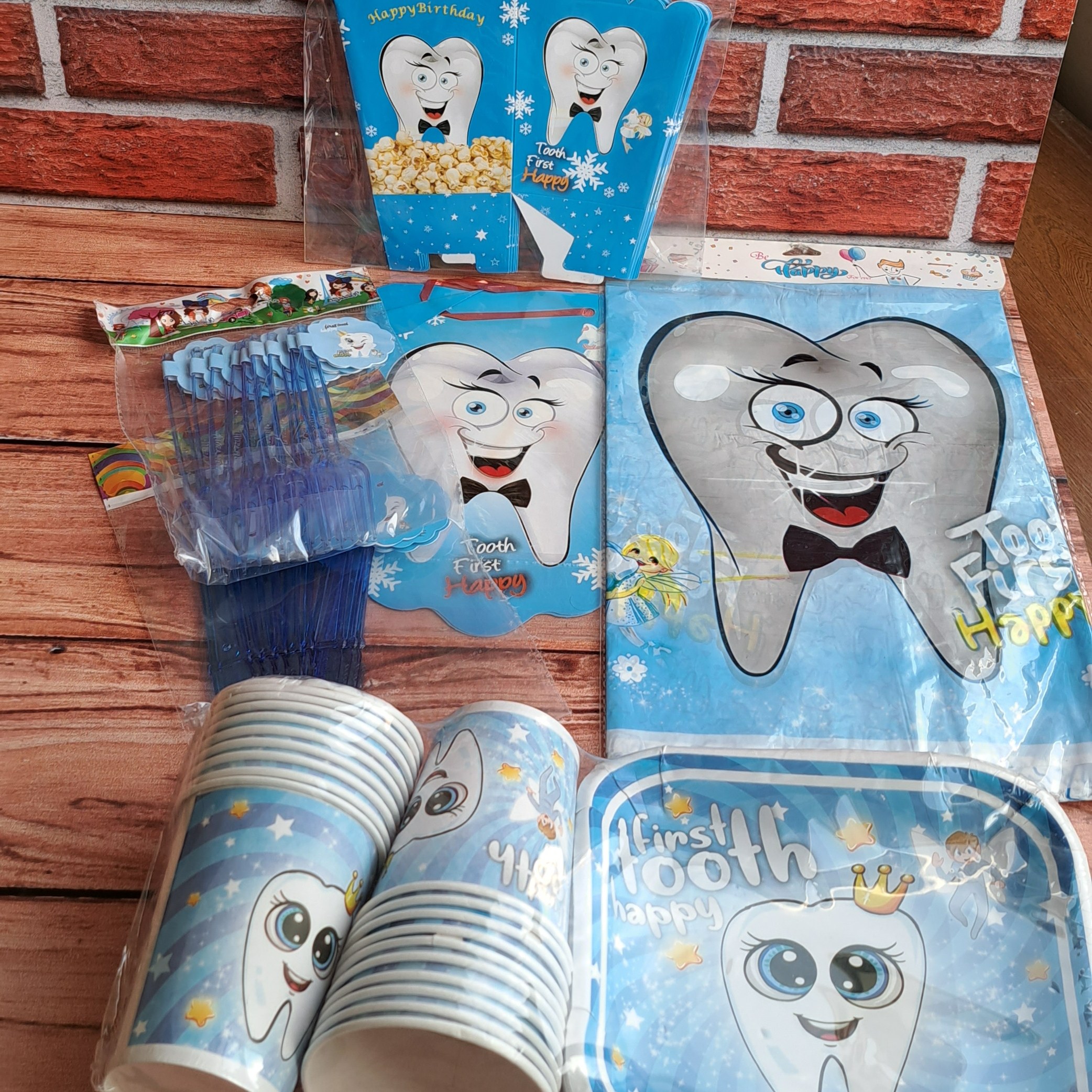 تم دندونی پسر تم تولد پسرانه 104 تیکه با ارسال رایگان