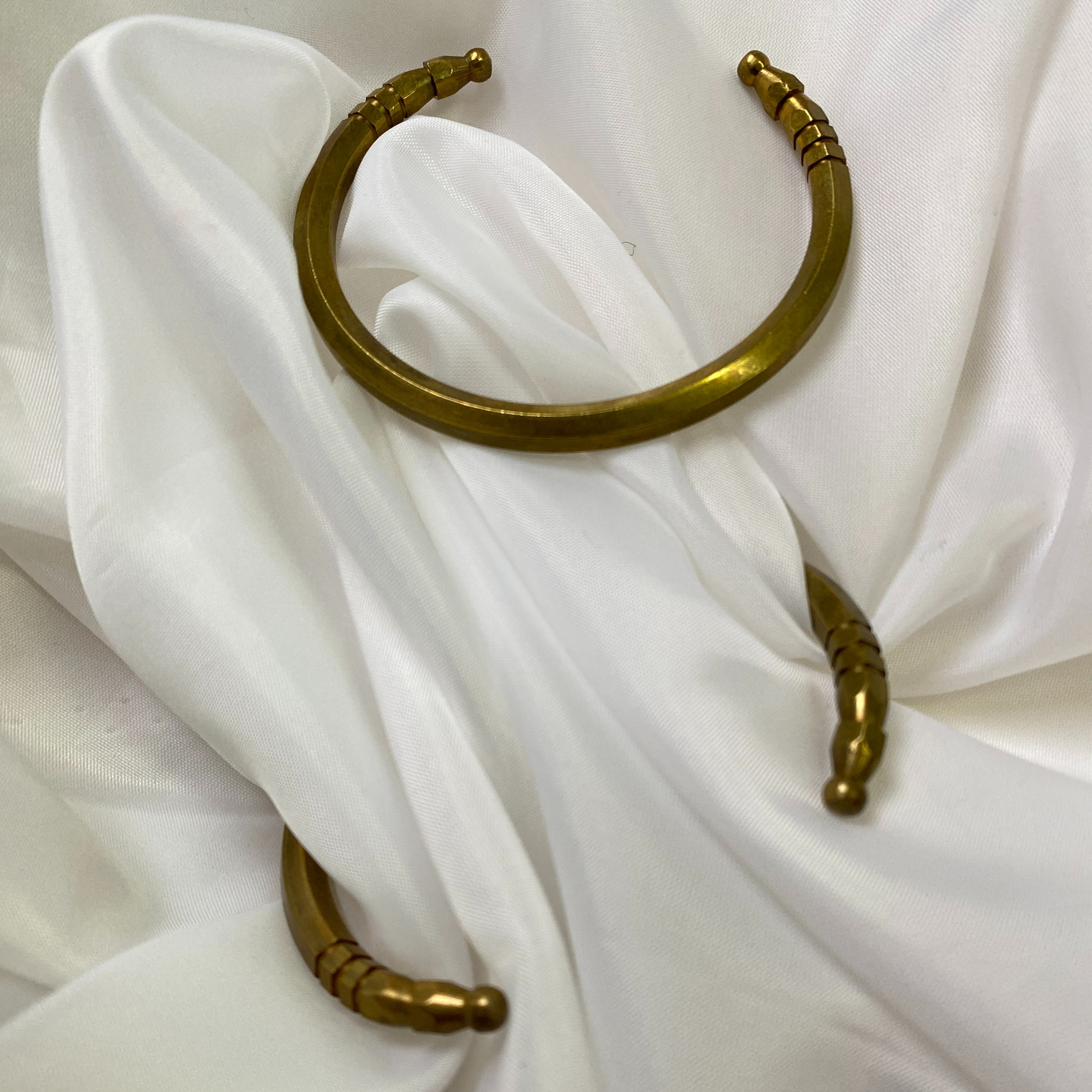 دستبند خلخال برنجی طرح دار  فری سایز قابل تغییر سایز 