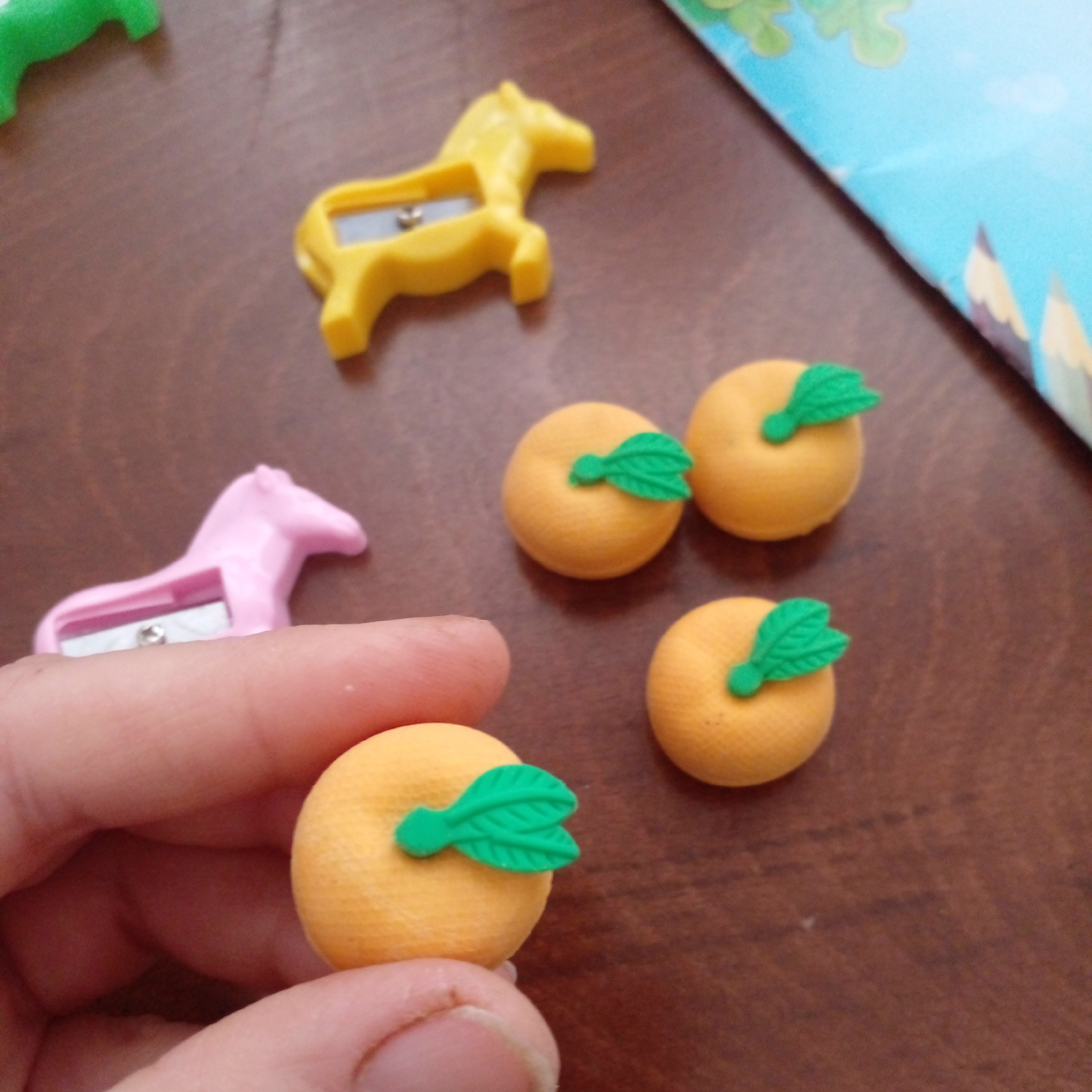 پاکن طرح سیب