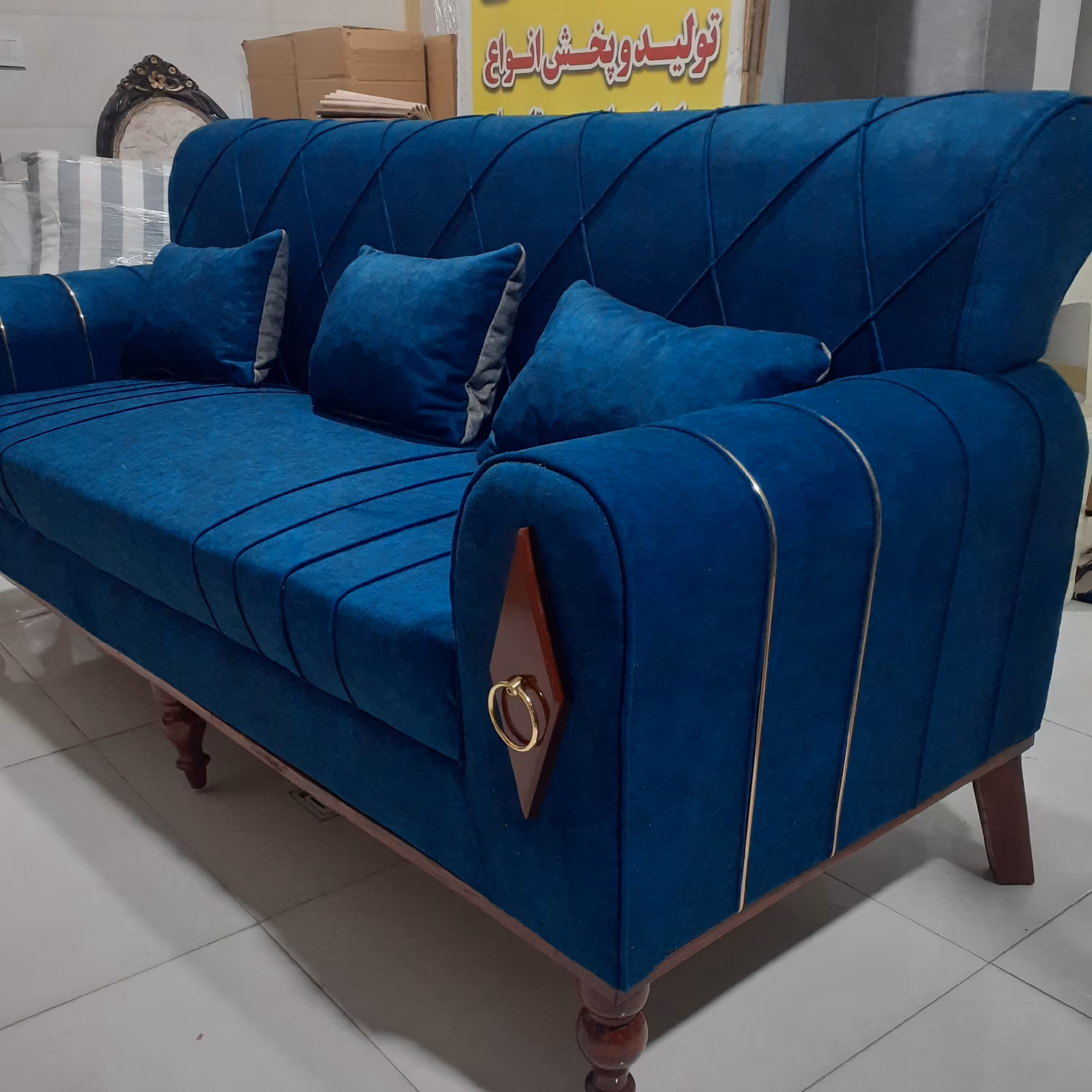 تولیدی و پخش مبلمان راحتی مبل پرفروش شیک و زیبا با انواع رنگ و طرح