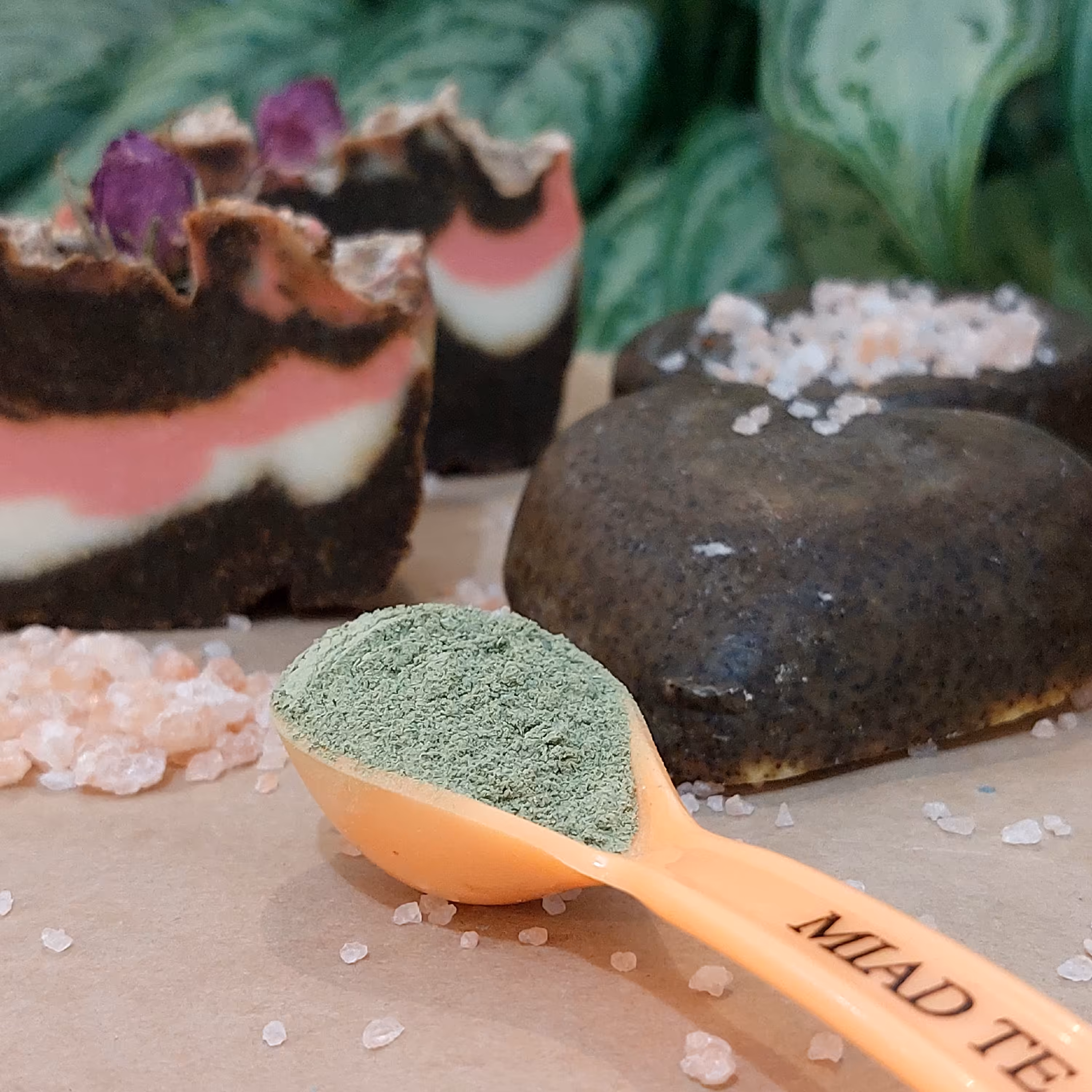 صابون سدر و حنا درمانی ریشه و ساقه مو 