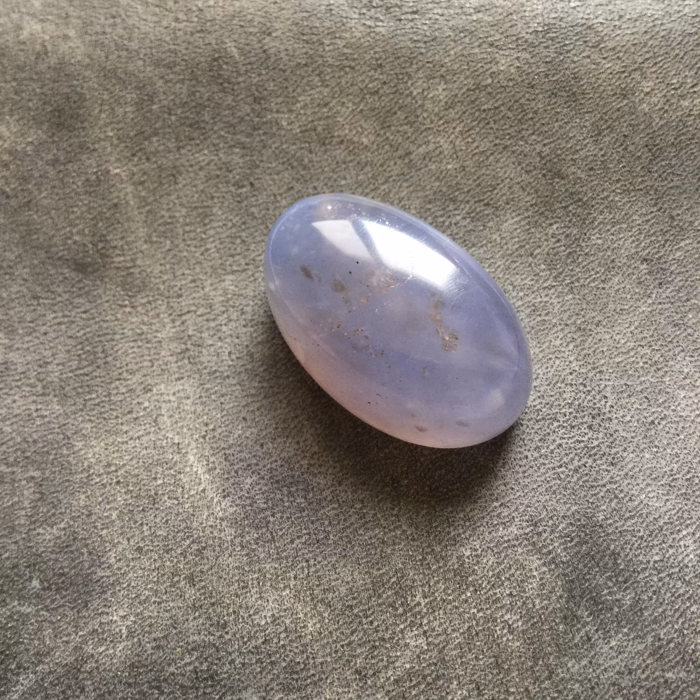 عقیق آبی خوشرنگ طبیعی درشت قواره