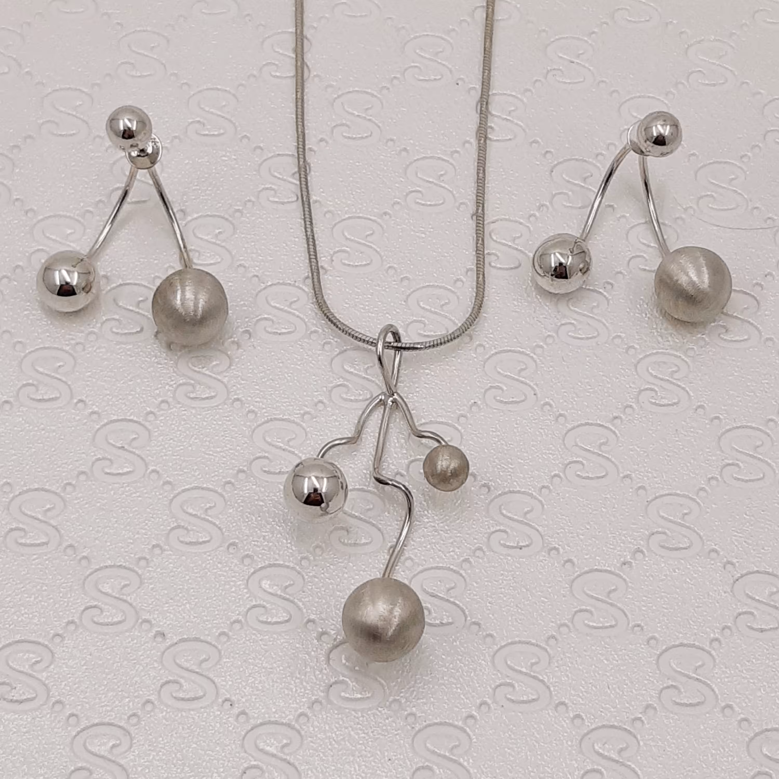 نیم ست نقره ایتالیائی با آبکاری طلا بسیار با کیفیت