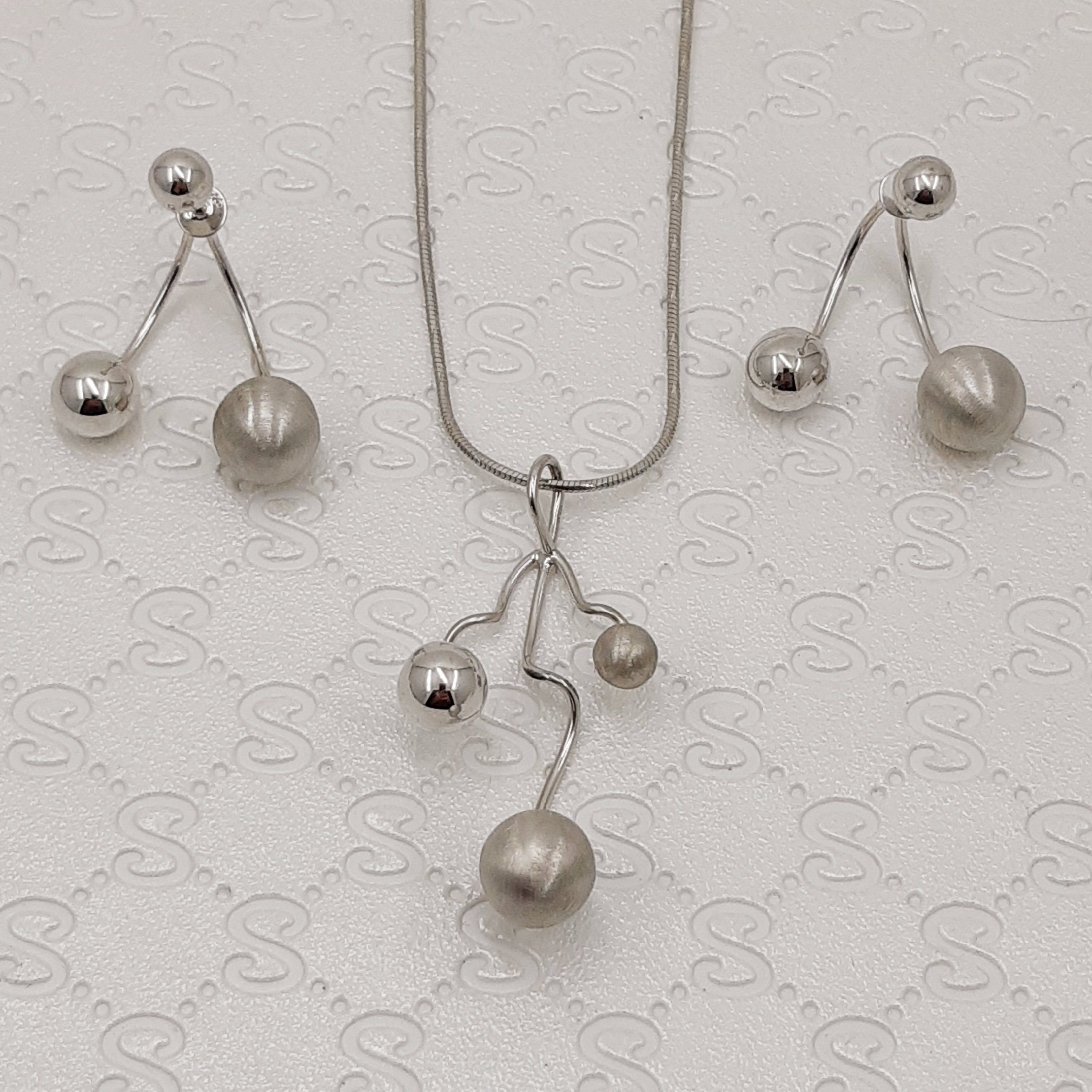 نیم ست نقره ایتالیائی با آبکاری طلا بسیار با کیفیت