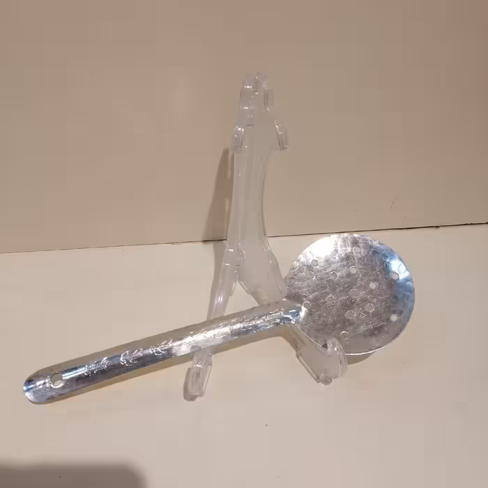 کفگیر ملاقه مسی تمام قلع
بسیار مفید و کارای برای پخت و پز 
بسیار مفید جهت رساندن املاح معدنی 