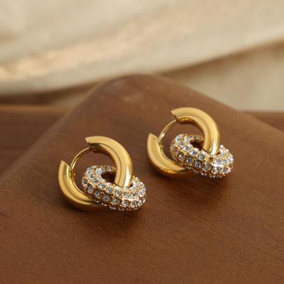 گوشواره حلقه ای نگینی