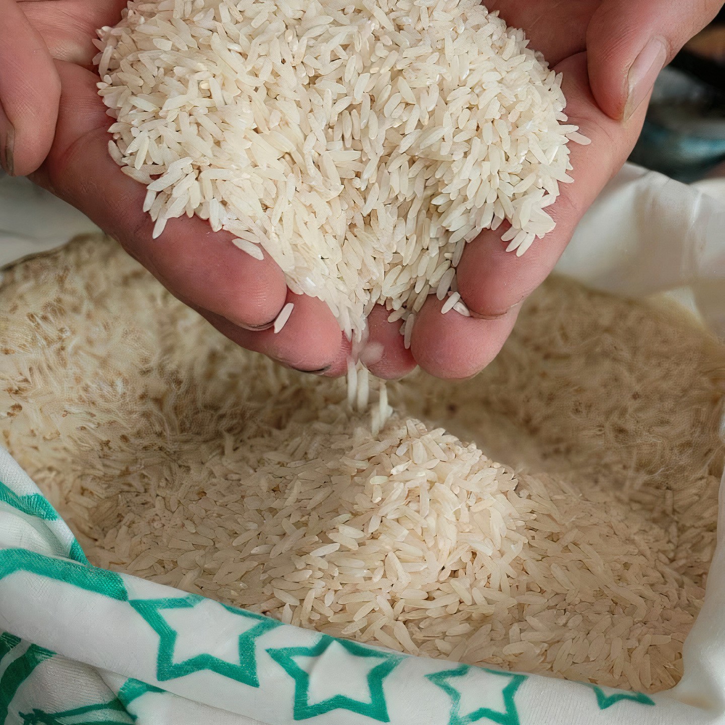 برنج طارم هاشمی درجه 1(10 کیلویی)