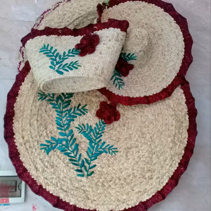 ست سفره وکلاه وزنبیل حصیری