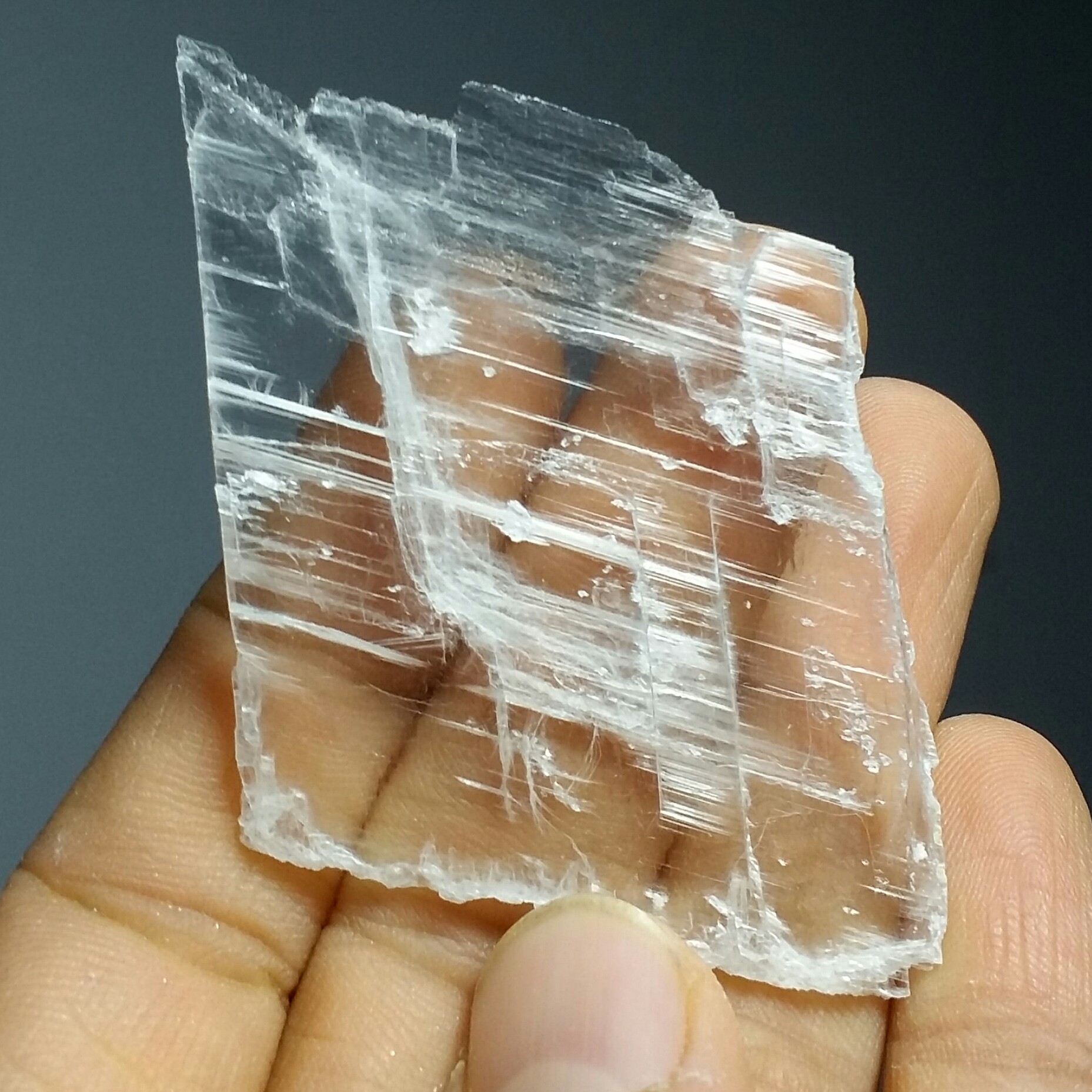 اسلایس سنگ راف ژیپس پلکانی شفاف خاص
 100 در 100 طبیعی شاهکار خلقت
کد 11283