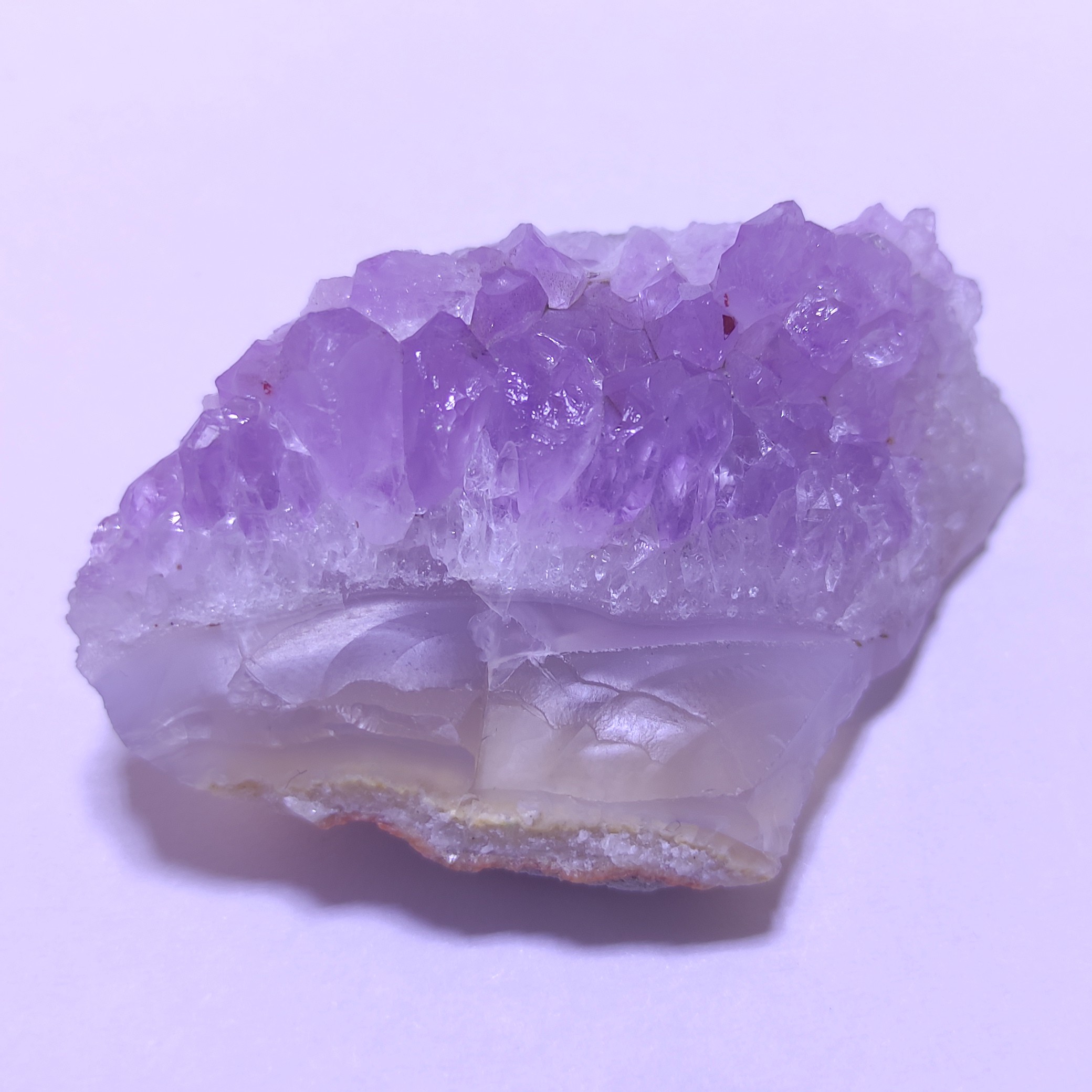 راف آمیتیست سنگ آمیتیس راف آمیتیس سنگ آمیتیس اصل معدنی طبیعی با بلورهای درشت و درخشان مناسب کلکسیون مدیتیشن هدیه کد RA18