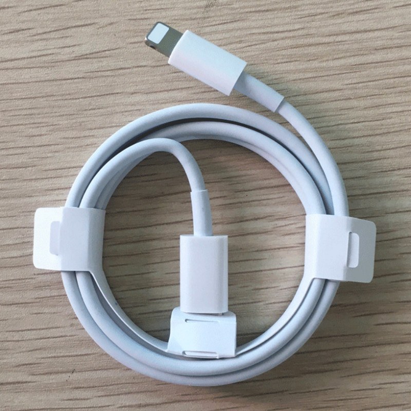 کابل تبدیل USB-C به لایتنینگ مدل IP12-اپل- طول 1 متر-سفید-اصل
