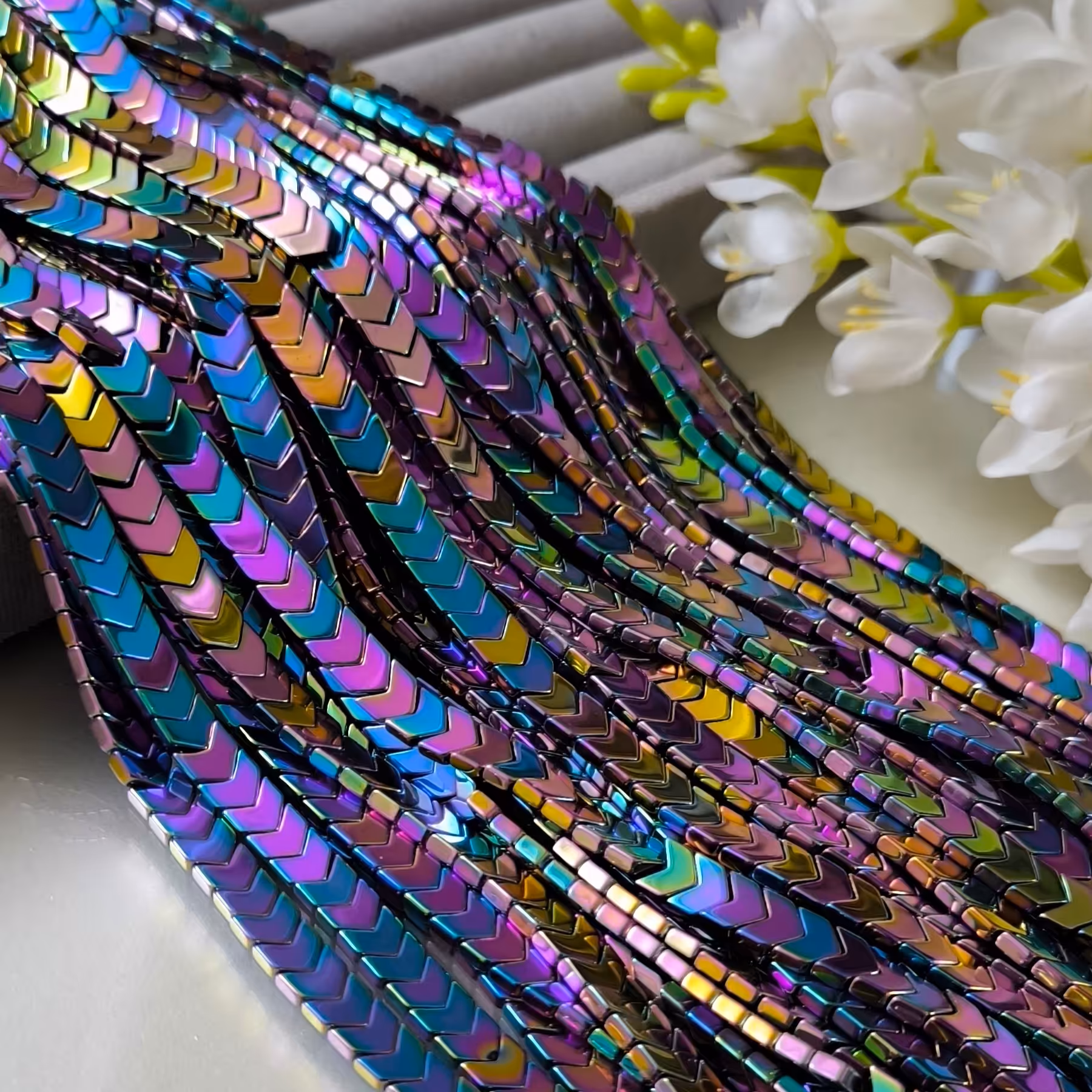 سنگ حدید فلش هولوگرامی سایز 8(فروش محصول بصورت  بصورت ریسه ای میباشد)