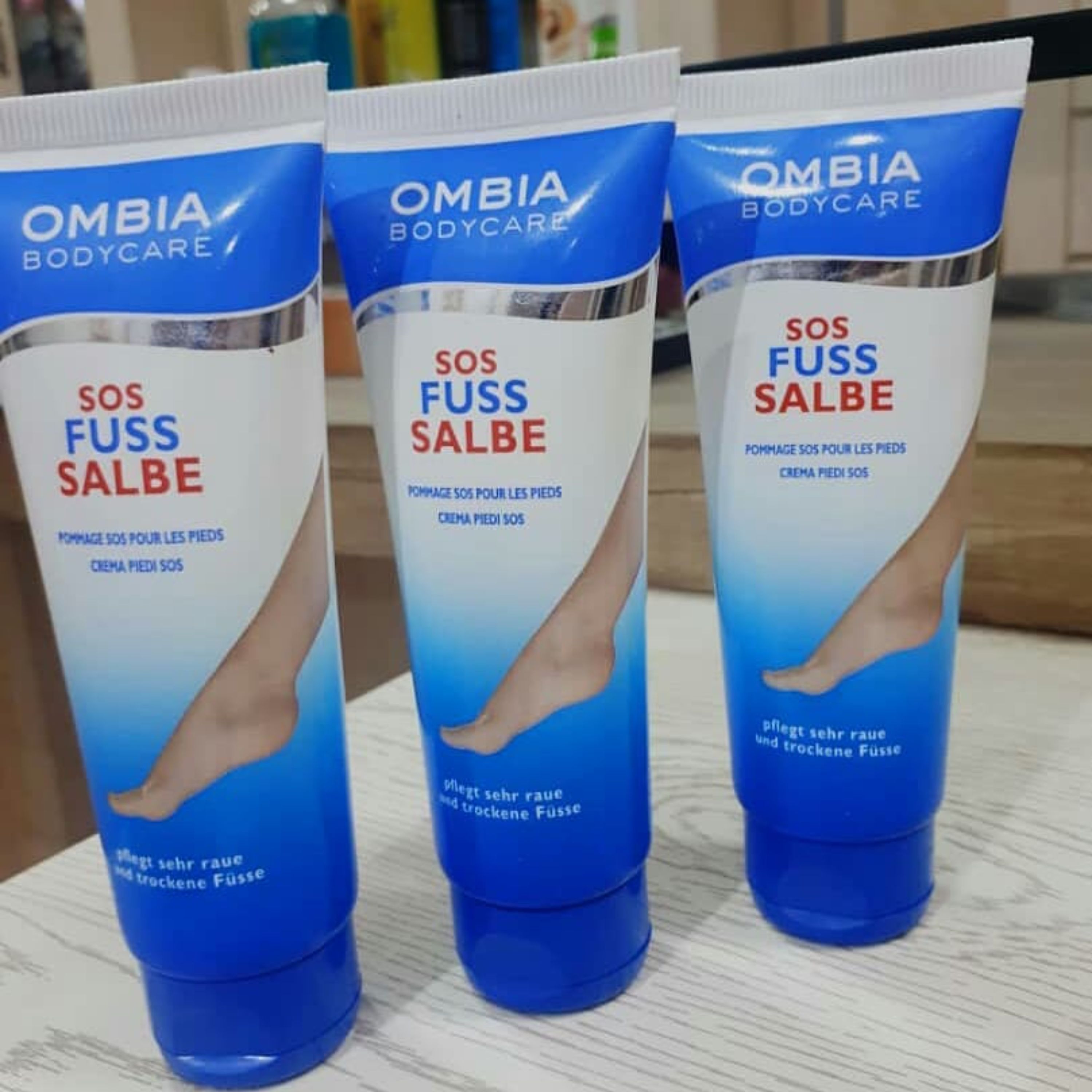 کرم نرم کننده اورژانسی پا OMBIA
