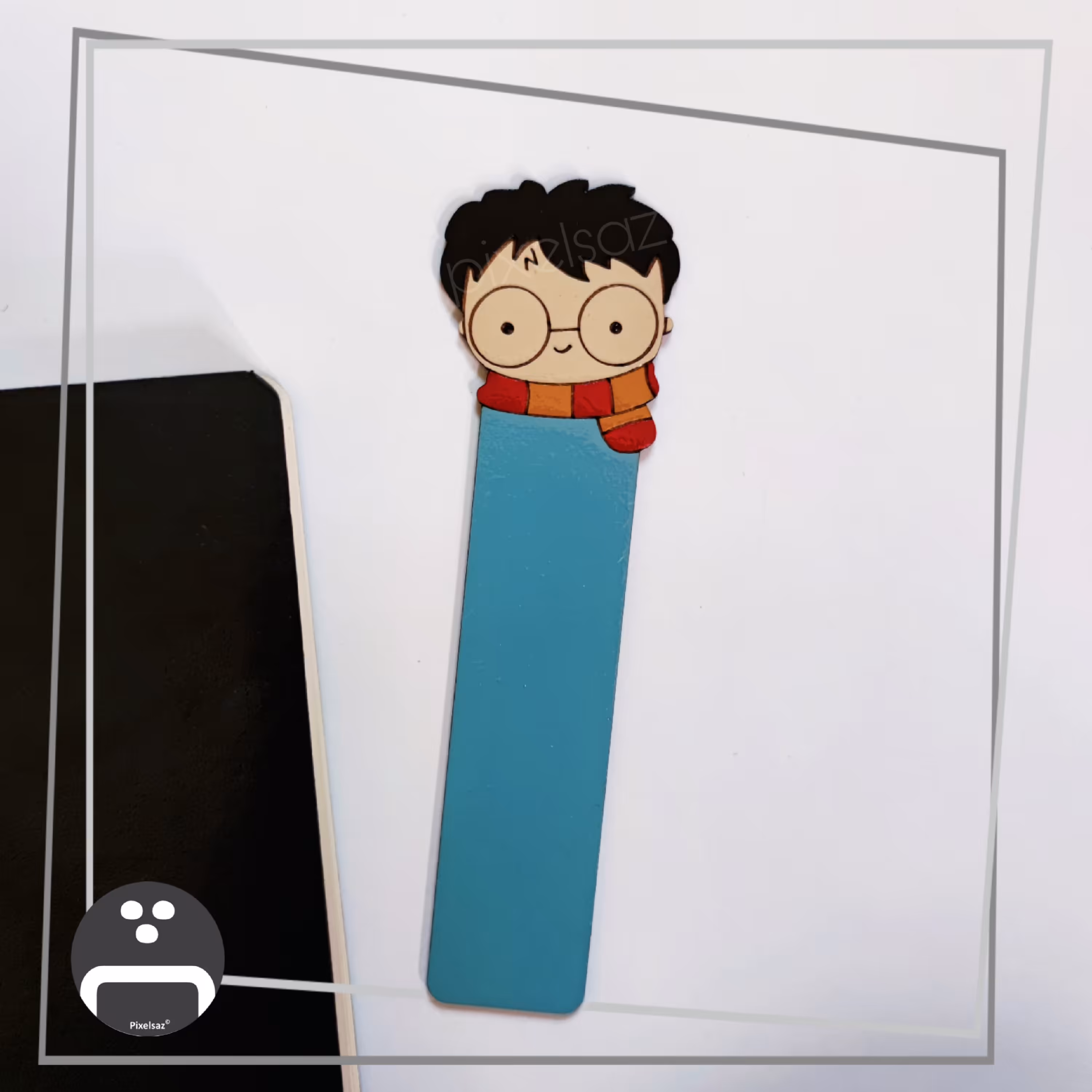 بوکمارک طرح هری پاتر پیکسل ساز - جنس چوبی و نقاشی شده - طول13سانت - مناسب برای نشان گذاری صفحات کتاب