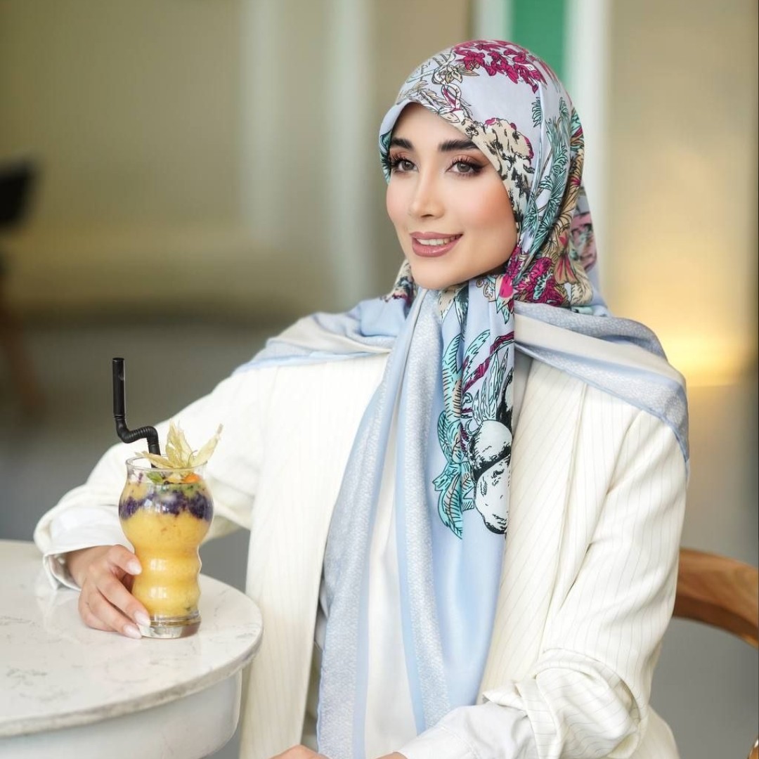 روسری نخ کجراه 20