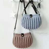 کیف اسپرت دستباف مکرومه
در رنگ های مختلف
