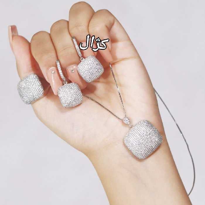 نیم ست مربعی نقره 925 طرح جواهر ابکاری طلا