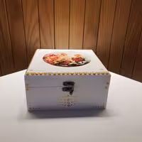 تی باکس چوبی ( عروس بهار ) در ابعاد 10*20*20 سانتیمتر 