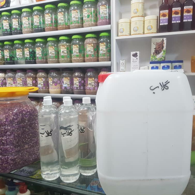 گلاب دوآتشه فلّه نشلج کاشان 30کیلو گل(بصورت گالن 20 کیلویی خالص)