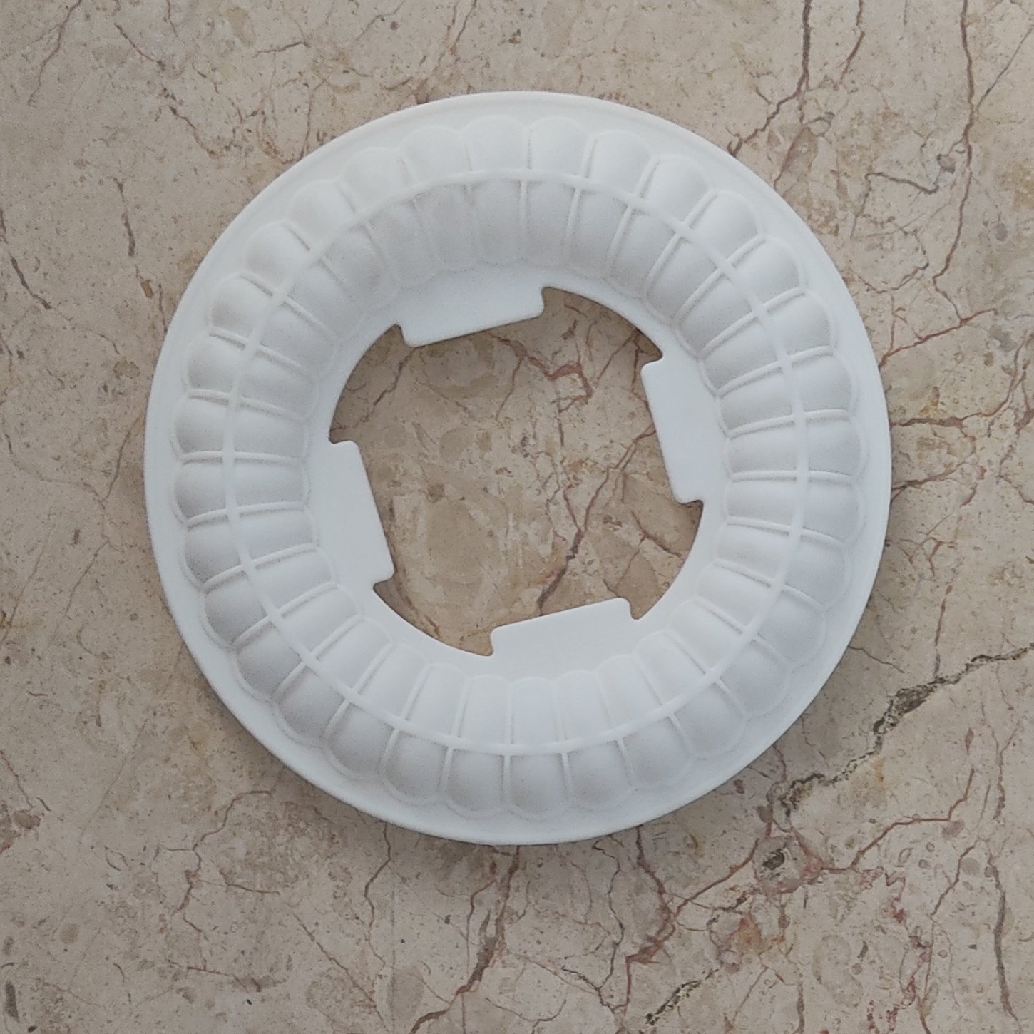 قالب سیلیکونی دوناتی راه راه با قطر 21 ارتفاع4 سانت