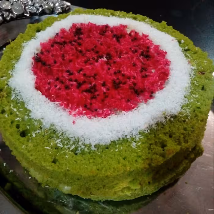 کیک شب یلدا ،  کیک  اسفناج  خانگی (  اسفناج با تم هندوانه ) با طعم عالی بدون خام