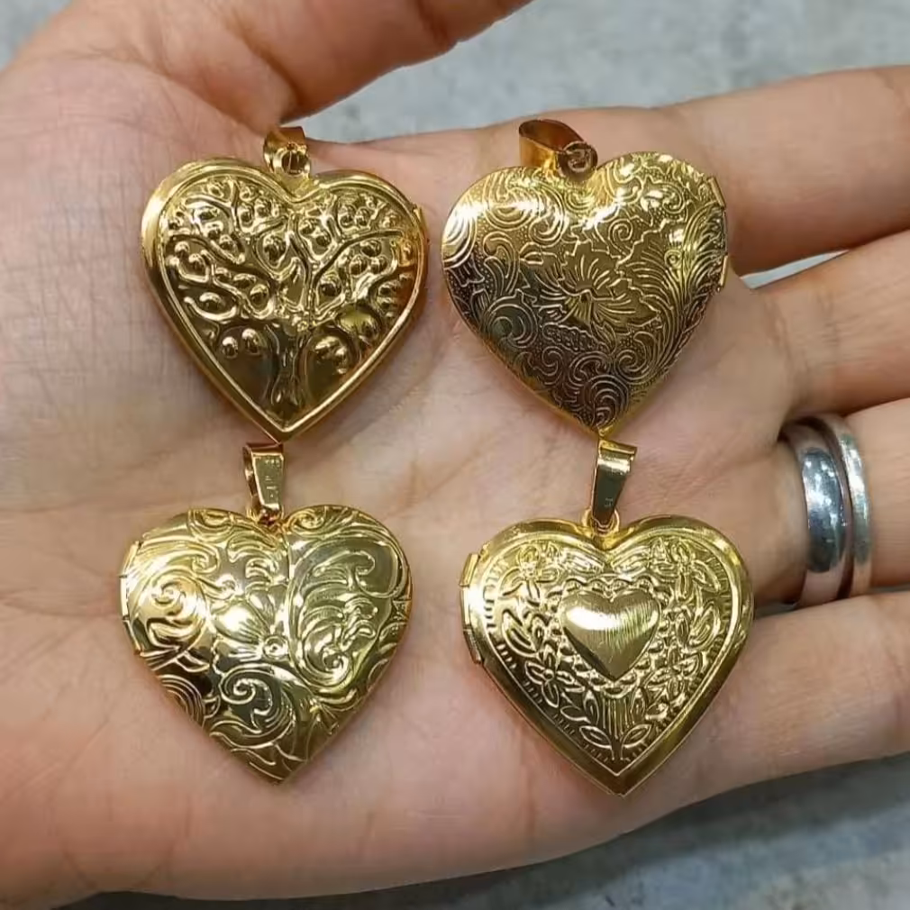 چاپ عکس دلخواه جاکلیدی طلایی لاکت باز شو 