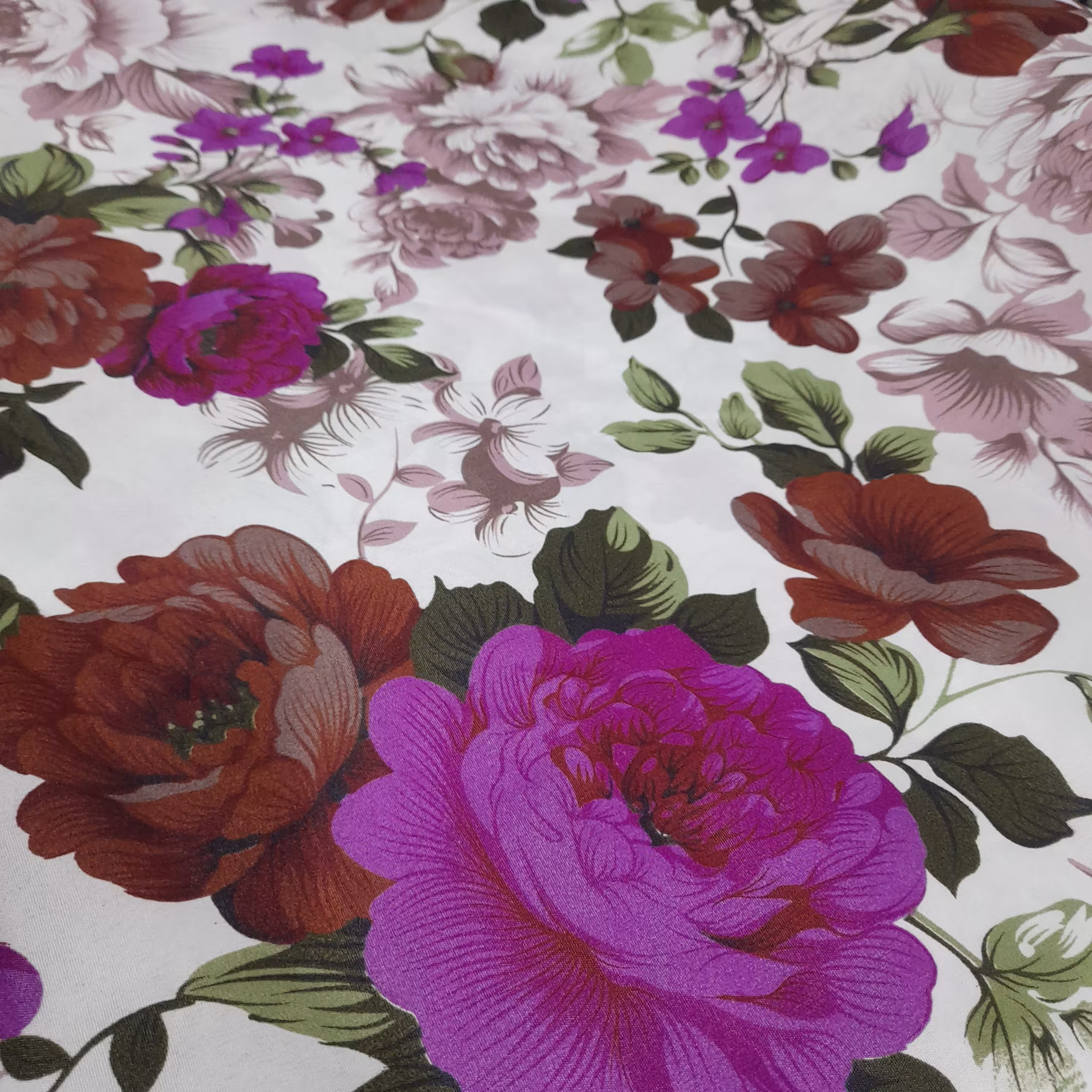 پارچه عرض 2.40 گلدار اعلاء ،                               ارسال رایگان