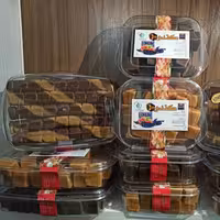 شیرین لقمه کاراملی شکلاتی دورنگ کندو300 گرمی