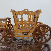 کالسکه سلطنتی معرق 