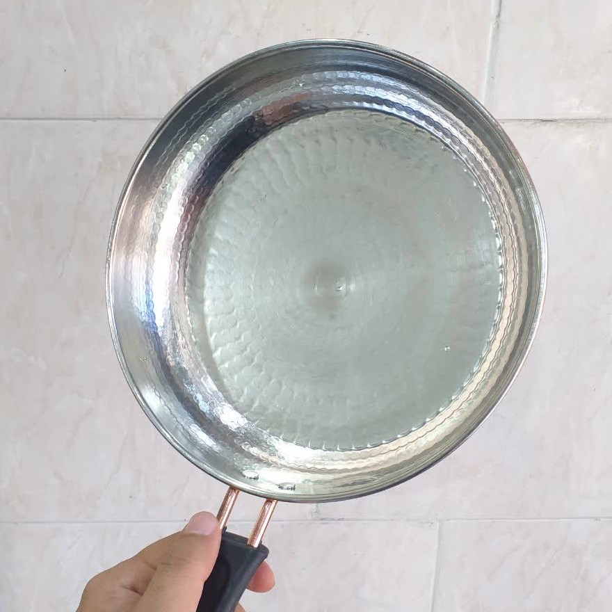 ماهیتابه مسی تک دست