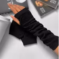 ساق دست اسپرت لاانگشتی طرح ساده مشکی